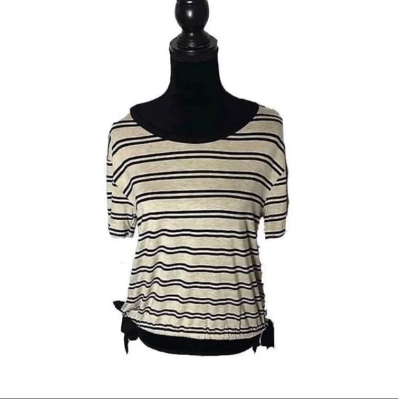 Bubble hem short sleeve top - Picture 5 of 6